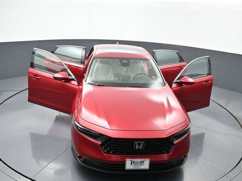 Certified 2024 Honda Accord EX image 46