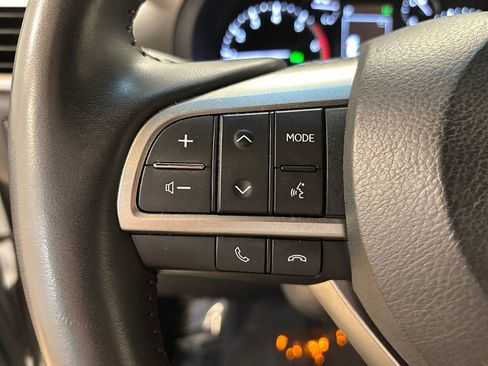 Used 2023 Lexus GX 460 Premium w/ Premium Package AWD/4WD image 34