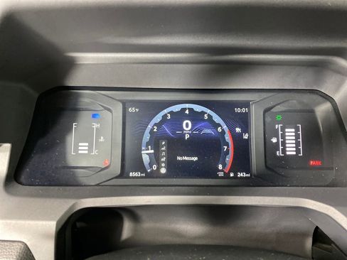 Certified 2025 Toyota Tacoma SR image 18