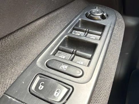 Used 2016 Jeep Renegade Sport w/ Power & Air Group FWD image 20