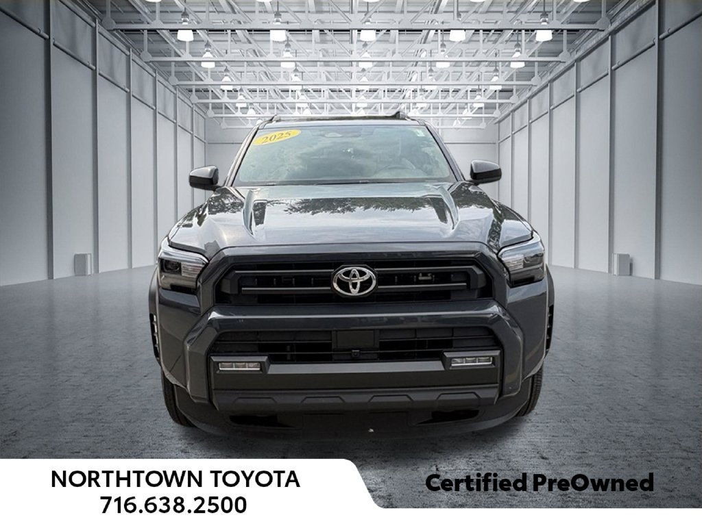 Used 2025 Toyota 4Runner SR5 AWD/4WD image 3