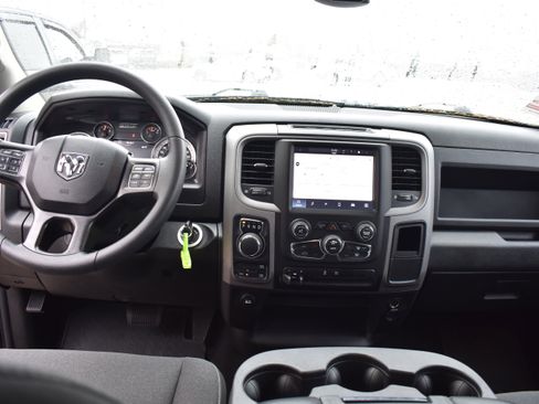 Used 2024 RAM 1500 Tradesman w/ Electronics Group image 30