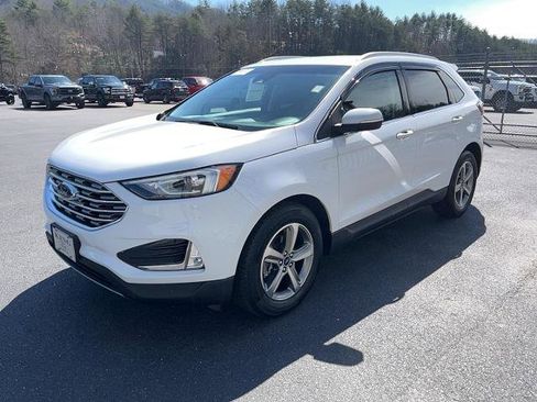 Certified 2020 Ford Edge SEL w/ Convenience Package image 2