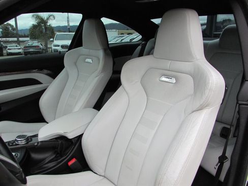 Used 2015 BMW M4 Coupe RWD image 13