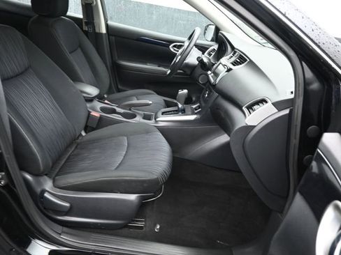 Used 2019 Nissan Sentra SV image 8