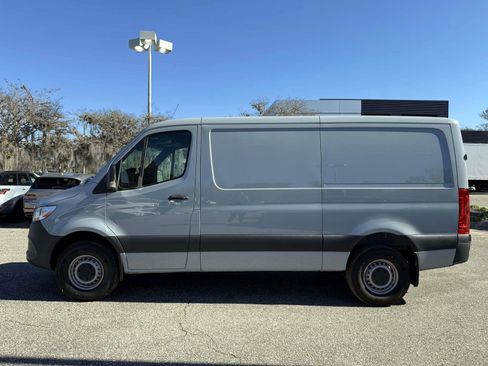 Used 2024 Mercedes-Benz Sprinter 144 Cargo image 8