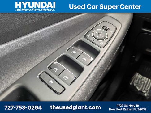 Used 2021 Hyundai Santa Fe SE w/ Cargo Package FWD image 28