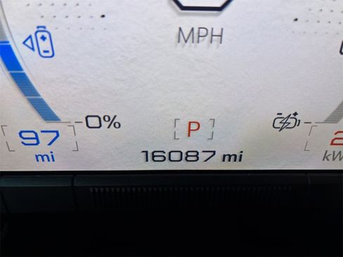 Used 2024 GMC Hummer EV 3X image 21