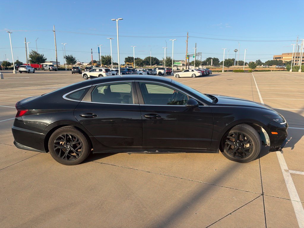 Used 2022 Hyundai Sonata SEL FWD image 1