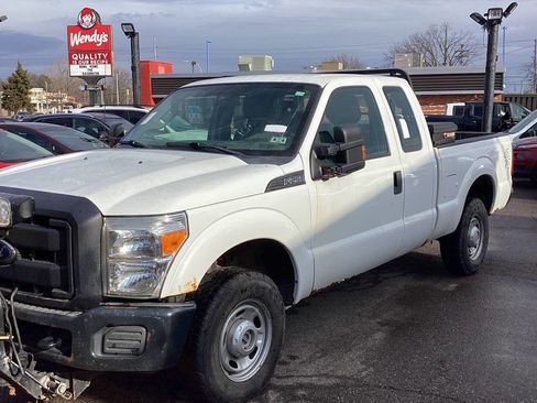 Used 2012 Ford F250 XL w/ PWR Equipment Group image 8