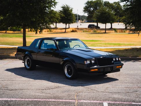 Used 1987 Buick Regal Coupe RWD image 31