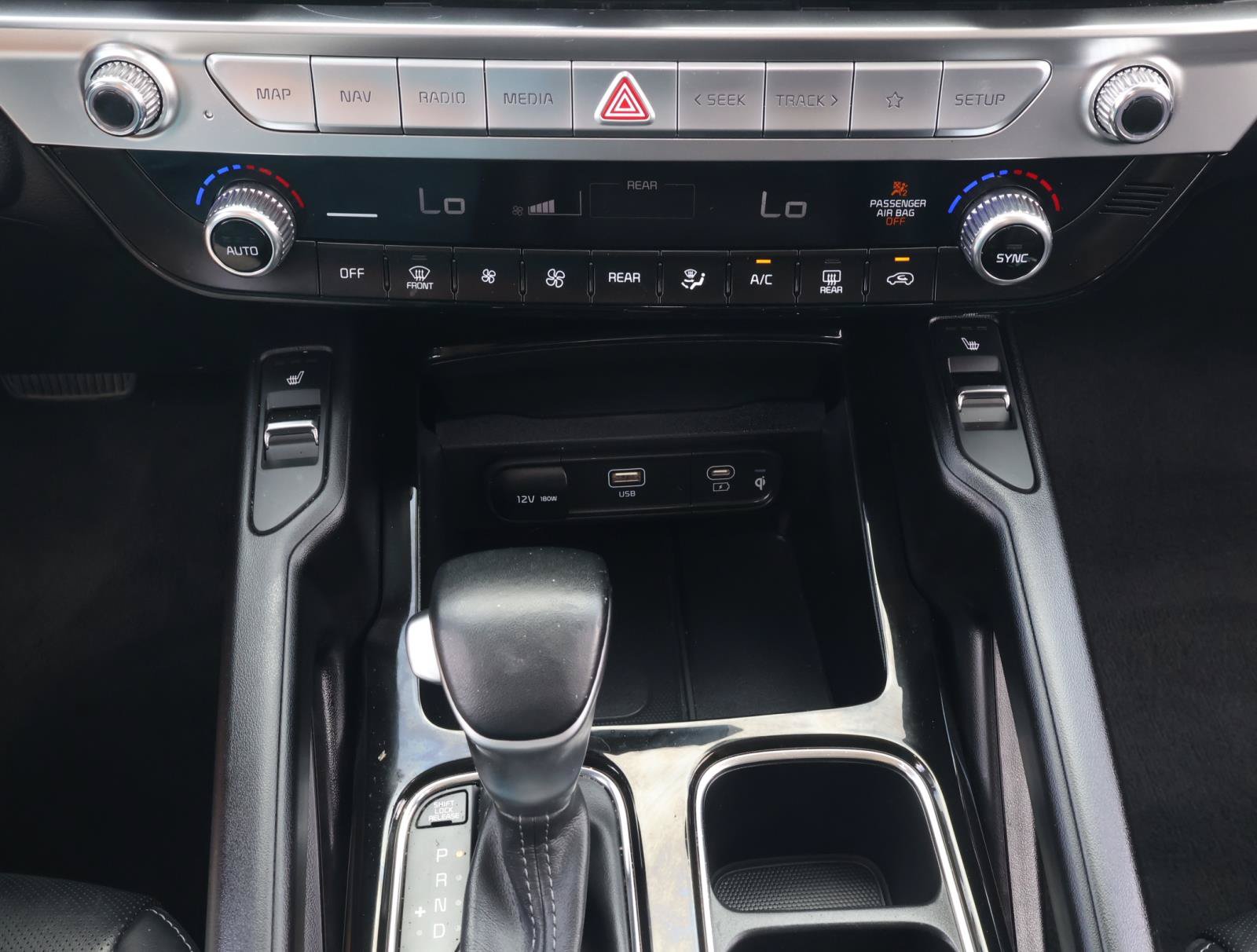 Used 2024 Kia Telluride S w/ S Sunroof Package FWD image 24