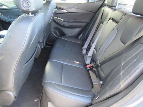 Used 2021 Buick Encore GX Select image 27