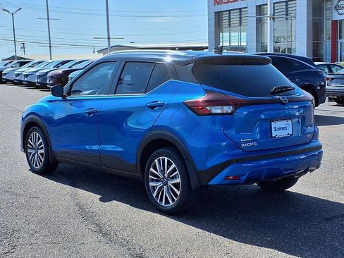 Used 2024 Nissan Kicks SV FWD image 6