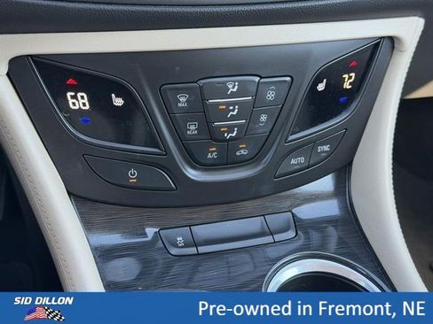 Certified 2018 Buick Envision Essence AWD/4WD image 12