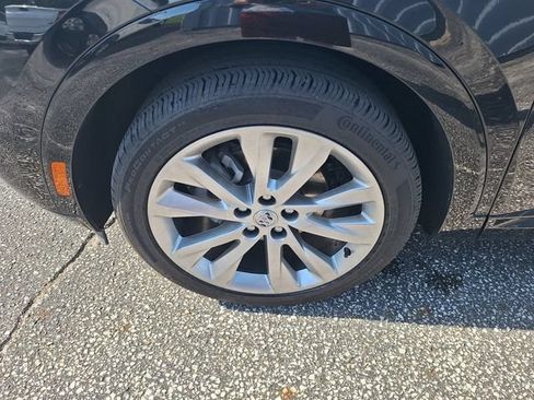 Used 2023 Buick Envision Avenir AWD/4WD image 10