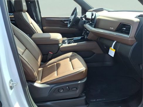 New 2026 Chevrolet Tahoe High Country image 24