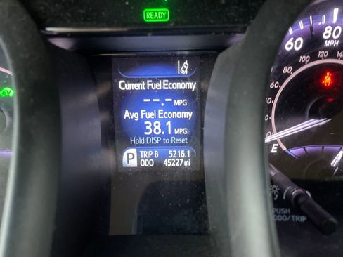 Certified 2018 Toyota Avalon Limited image 12