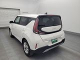 Used 2023 Kia Soul LX w/ Option Group 015 image 5