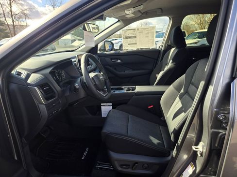 New 2026 Nissan Rogue SV image 12