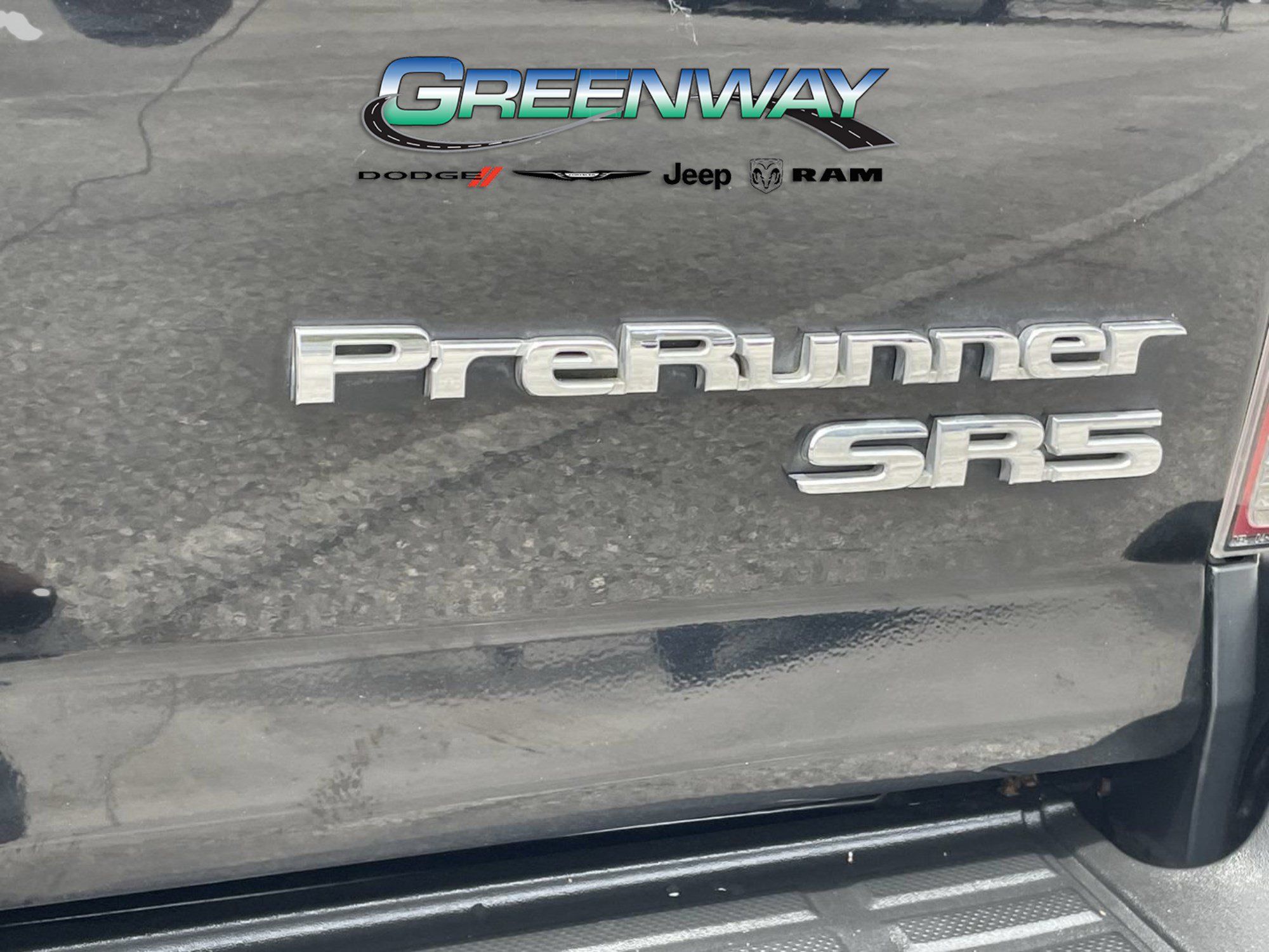 Used 2012 Toyota Tacoma PreRunner w/ SR5 Pkg RWD image 9