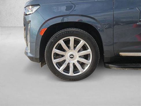 Used 2021 Cadillac Escalade Premium Luxury Platinum image 29