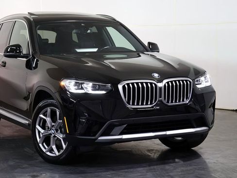 Used 2023 BMW X3 xDrive30i w/ Premium Package AWD/4WD image 6