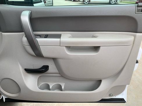 Used 2013 Chevrolet Silverado 2500 W/T image 13