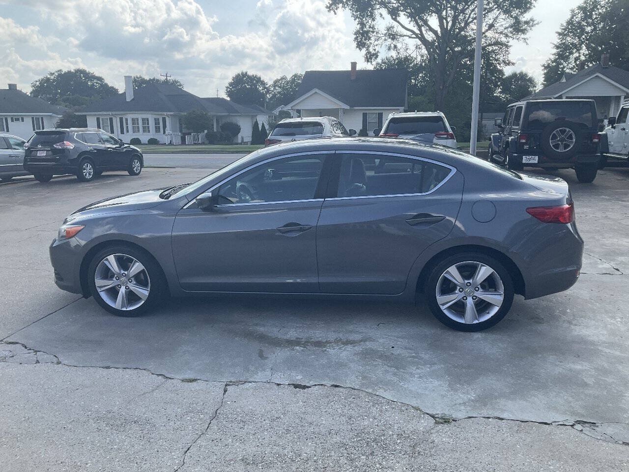 Used 2014 Acura ILX w/ Technology Package FWD image 6