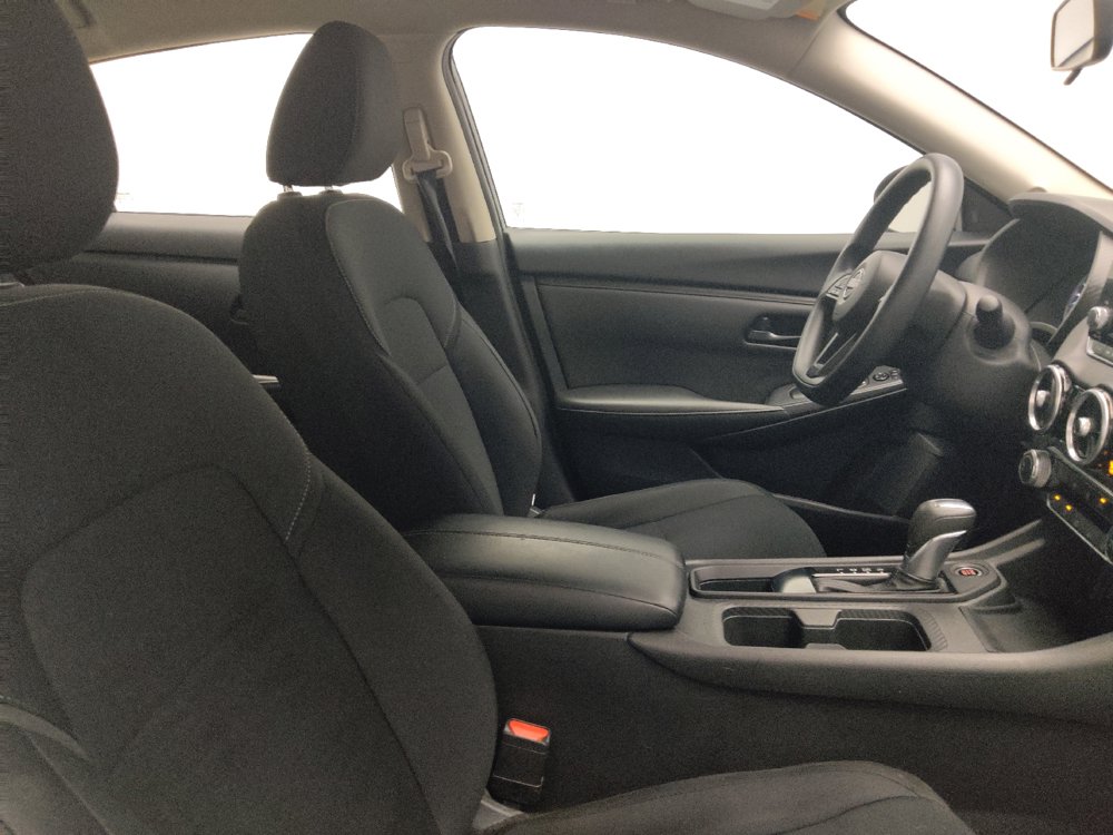 Used 2024 Nissan Sentra S FWD image 19