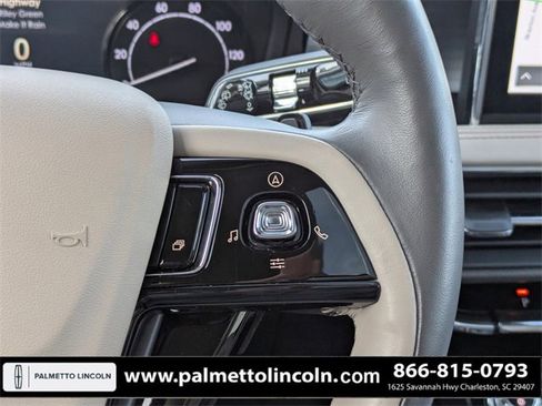 Certified 2022 Lincoln Corsair FWD w/ Premium Package image 25