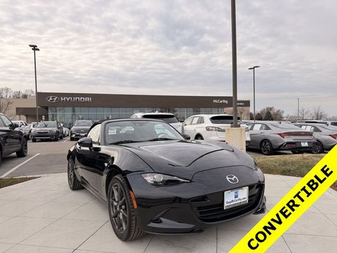 Used 2016 MAZDA MX-5 Miata Grand Touring image 1