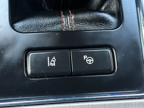 Used 2018 Ford F150 Platinum w/ Equipment Group 701A Luxury image 58