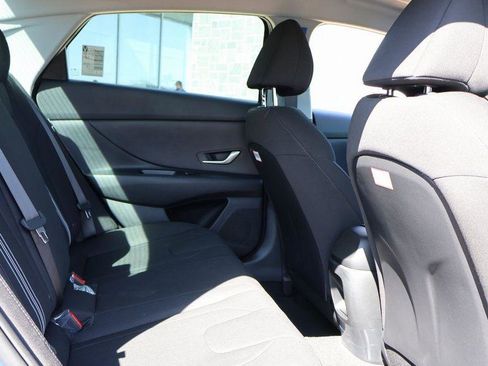 New 2026 Hyundai Elantra Blue image 16