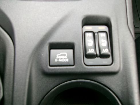 Used 2018 Subaru Crosstrek 2.0i Premium image 19