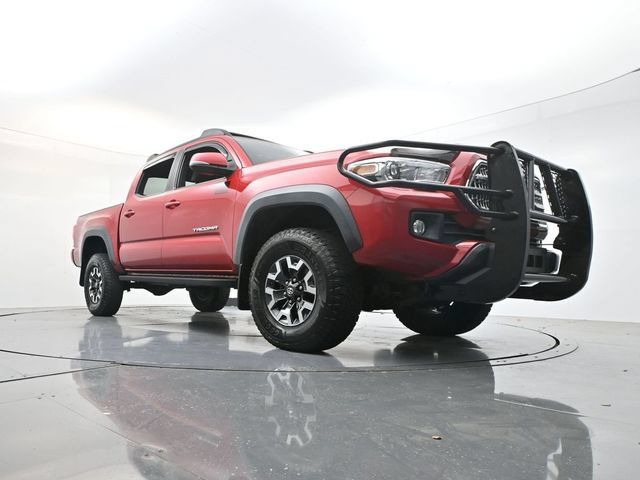 Used 2017 Toyota Tacoma TRD Off-Road AWD/4WD image 46
