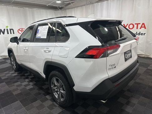Used 2025 Toyota RAV4 XLE image 4