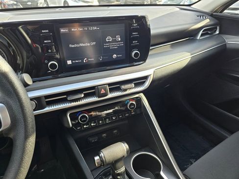 Used 2022 Kia K5 LXS FWD image 26