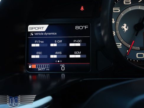 Used 2020 Ferrari 812 Superfast image 25