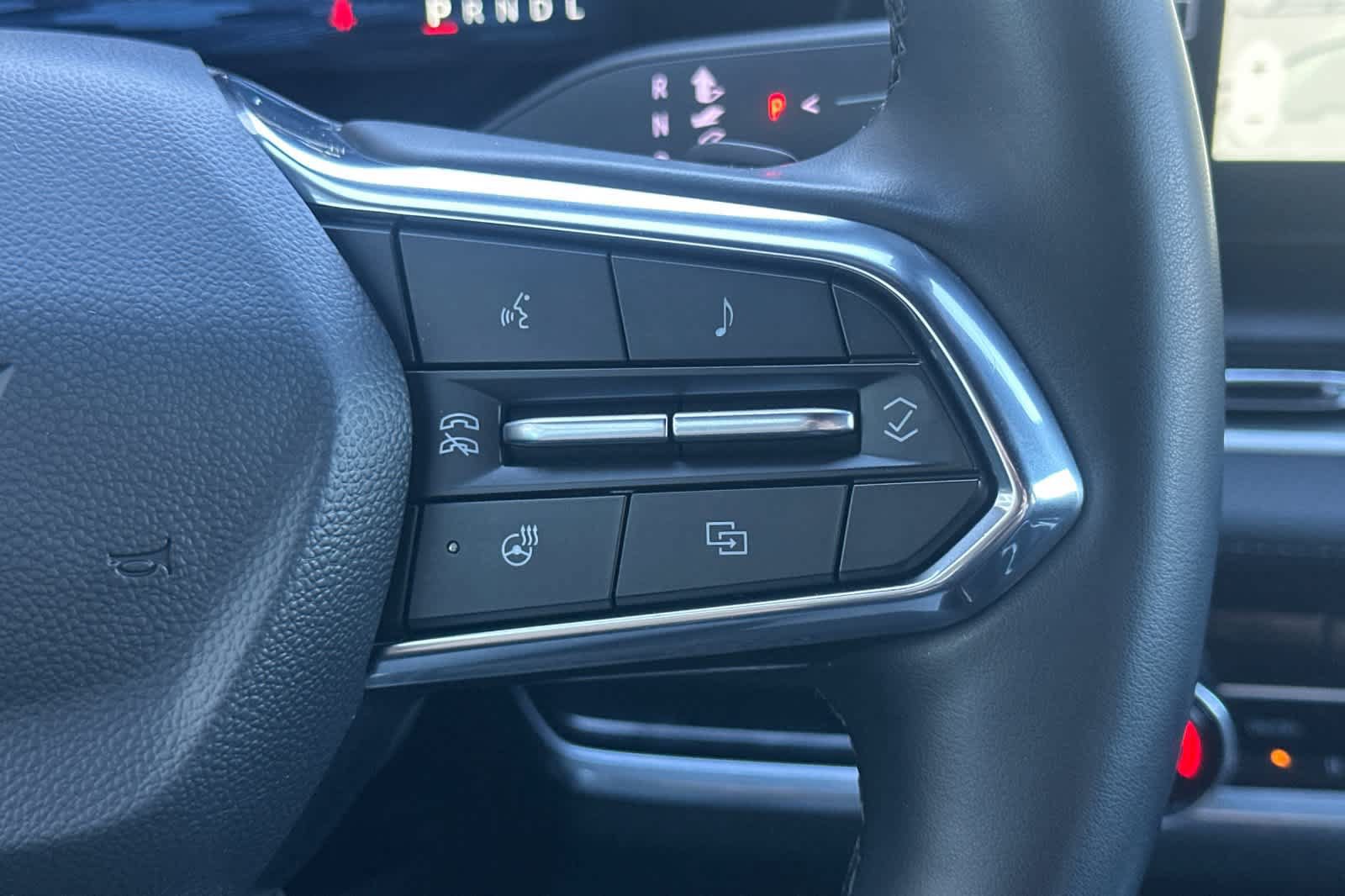 Used 2025 Chevrolet Equinox LT w/ Convenience Package II AWD/4WD image 28