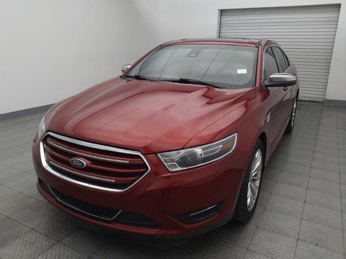 Used 2017 Ford Taurus Limited image 15