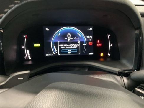 Used 2025 Toyota Camry SE w/ Convenience Package FWD image 23