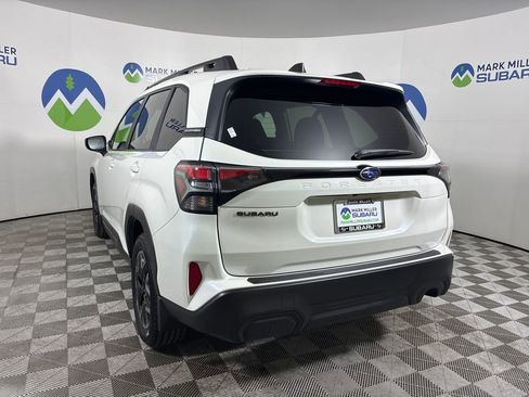 Used 2025 Subaru Forester Premium w/ Convenience Package #2 AWD/4WD image 4