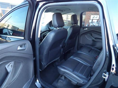 Used 2018 Ford Escape SEL image 17