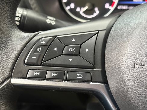 Certified 2024 Nissan Sentra SV image 19