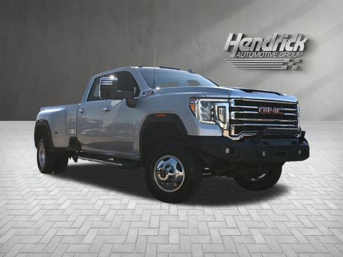 Used 2021 GMC Sierra 3500 SLT w/ SLT Convenience Package image 2