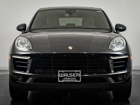 Used 2018 Porsche Macan image 11
