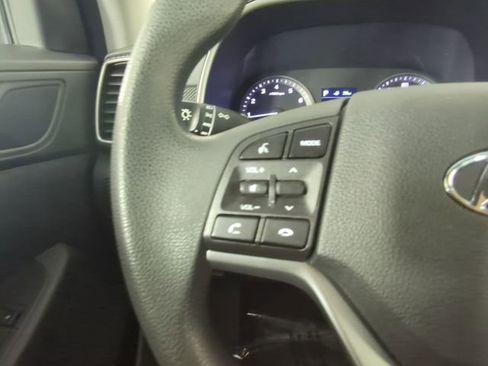 Used 2019 Hyundai Tucson Value FWD image 27