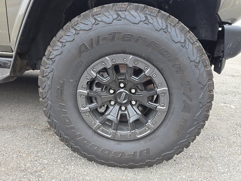 Used 2025 Ford Bronco Raptor AWD/4WD image 7