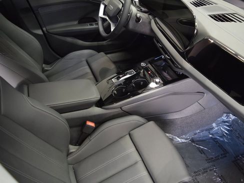 New 2025 Audi A5 2.0T Prestige image 7